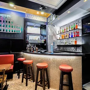 Alessandro Palace & Bar ローマ